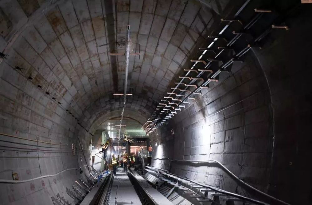 Tunnel Cable Rack System.jpg